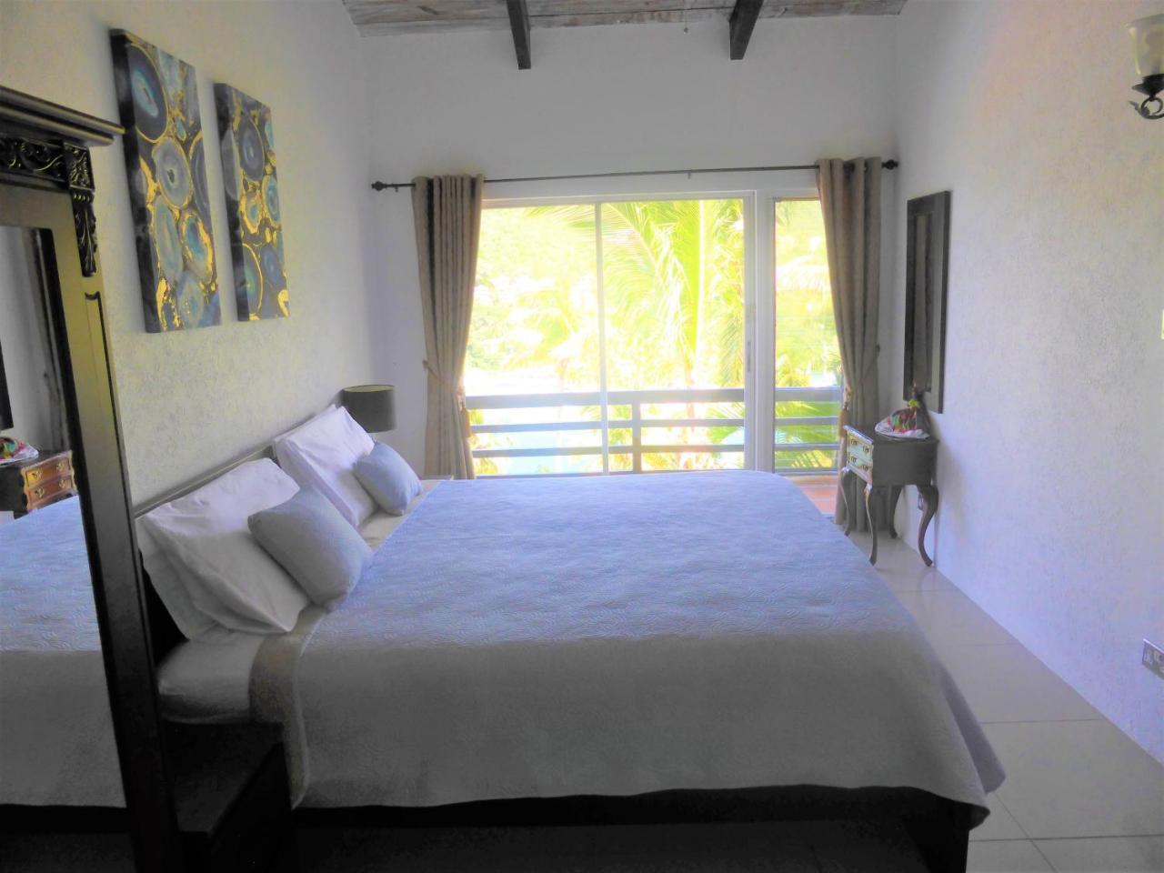 Marigot Palms Luxury Caribbean Apartment Suites 외부 사진